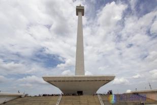 Anies Akan Jadikan Monas Tempat Syiar Agama