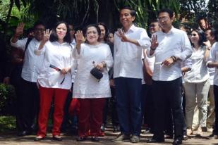 Jokowi Temani Megawati Nyoblos Di Kebagusan