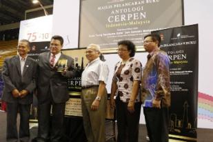 Peluncuran Antologi Cerpen Indonesia - Malaysia	