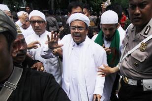 Habib Rizieq Penuhi Panggilan Penyidik Polda Metro