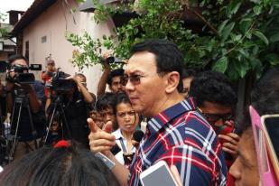 Sapa Warga Tegal Alur, Ahok Tanyakan Banjir