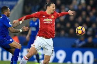 Mourinho Yakin Ibrahimovic Tetap Bertahan di MU