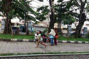 Suka Duka Penghuni Rusun Jatinegara Barat