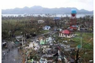 Diperkirakan Ribuan Meninggal di Filipina akibat Topan Haiyan