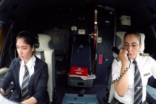 Kapten Darwish Perempuan Arab Pertama yang Menerbangkan Airbus A380