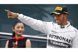 Hamilton Ingin Raih Gelar Juara F1 di Musim Terbaru