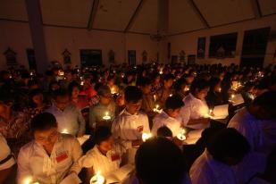 Paskah Kekuatan Baru Wujudkan Kehadiran Tuhan