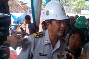 Pengemudi Motor Dihimbau Tidak Berteduh di Bawah Jembatan Saat Hujan