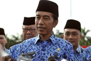 Jokowi Tanggapi Soal Khofifah dan Airlangga Hartarto