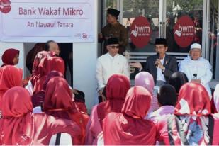 Presiden Luncurkan Program Bank Wakaf Mikro di Serang