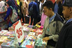 Permintaan Buku-buku Islam Meningkat, Penerbit Siasati Persaingan