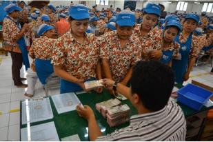 LBH Surabaya Buka Posko THR