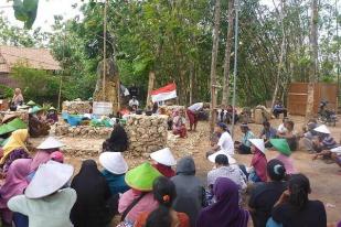 Hari Tani 2018: Petani Kendeng Nagih Janji