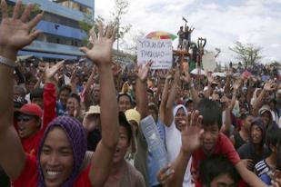 Kemenangan Pac Man Sesaat Melupakan Derita Korban Haiyan