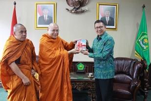 Menag Ajak Rohaniwan Buddha Isi Ruang Publik dengan Pesan Ajaran Agama