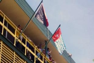 Gubernur Port Moresby Kibarkan Bendera Papua Merdeka