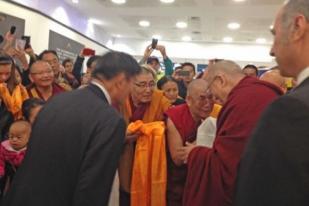 Pemimpin Spiritual Tibet Dalai Lama Tiba di Sydney