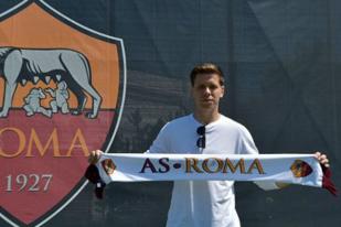 Kiper Arsenal Szczesny akan Merumput di AS Roma