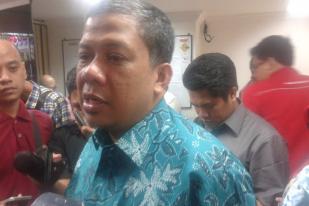 Fahri: Pelemahan Ekonomi karena Tidak Ada Kepastian Hukum