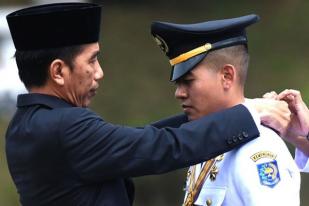 Jokowi: Pamong Praja Ujung Tombak dalam Pelayanan Publik