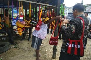 Pemprov Papua Akan Tingkatkan Penjualan Noken Lewat Daring