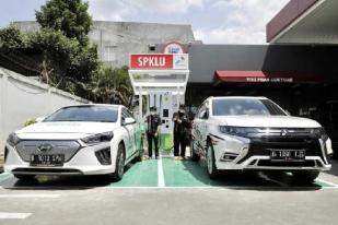 Stasiun Pengisian Kendaraan Listrik Pertama Hadir di Jakarta