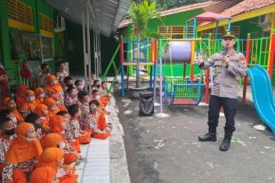 Polri Berikan Edukasi kepada Murid TK