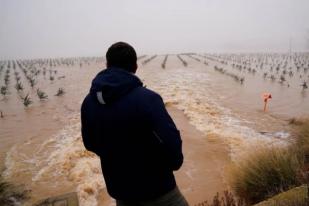 Banjir Besar Landa Spanyol, Dua Meninggal, Layanan Publik Lumpuh