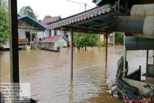 Banjir Rendam 376 Rumah Warga Kabupaten Kapuas Hulu Kalbar