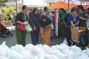 Berbagi Kasih di Bulan Kesaksian dan Pelayanan