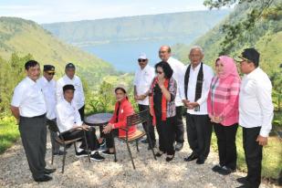 Investor Kawasan Wisata Danau Toba Terancam Diganti