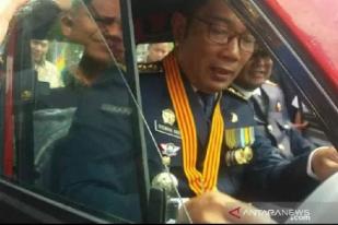 Ridwan Kamil Jajal Mobil Kancil di Kabupaten Bekasi