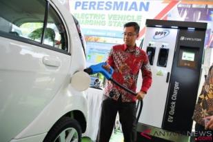 BI: Uang Muka Mobil Listrik Hanya 5-10 Persen