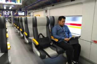 Warga Gunakan Promo Kereta Bandara dari Stasiun Manggarai