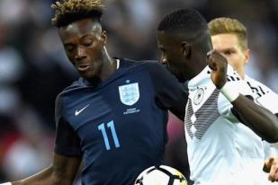 Tammy Abraham: Inggris Akan Keluar Lapangan Jika Mendengar Pelecehan Ras