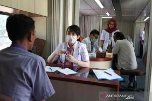 Rail Clinic Layani Kesehatan Gratis Warga Indramayu
