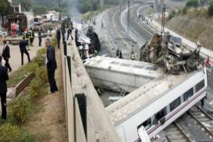 Sedikitnya 77 Meninggal dan 100 lebih Luka-luka dalam Kecelakaan Kereta di Spanyol