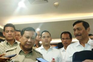 Prabowo Minta Seniornya LBP Beri Masukan Soal Pertahanan