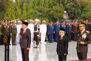 Presiden: Indonesia Butuh Pahlawan Pemberantas Kemiskinan