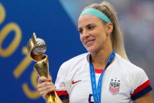 Julie Ertz Dinobatkan Pemain Terbaik AS 2019