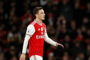 China Sebut Ozil Dibutakan Berita Palsu Soal Konflik Uighur