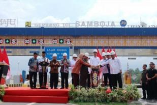 Presiden Jokowi Resmikan Jalan Tol Pertama Kalimantan