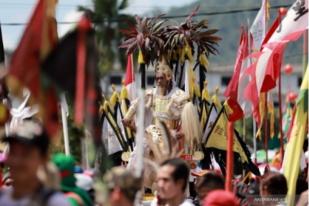 800 Tatung Ramaikan Perayaan Cap Go Meh di Singkawang