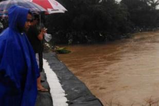 13 Permukiman Penduduk Bantaran Kali Bekasi Diimbau Waspada Banjir