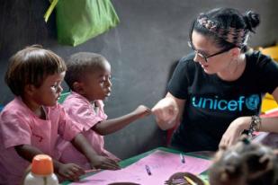 Katy Perry Jadi Duta UNICEF