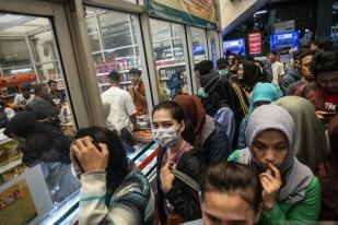 Polisi Buru Penimbun Masker dan Pembersih Tangan