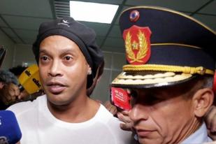 Ronaldinho Dibebaskan dari Penjara Paraguay dengan Jaminan