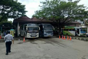 Polri Akan Berikan Bantuan Rp600 Ribu pada Sopir Bus Truk