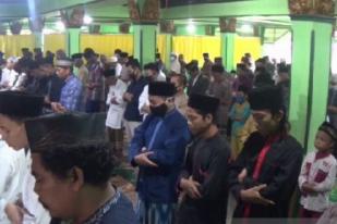 Jamaah Salafiyah di Magetan Shalat Idul Fitri Hari Sabtu