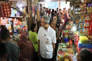 Sejumlah Pedagang Pasar Karangayu Semarang Positif COVID-19